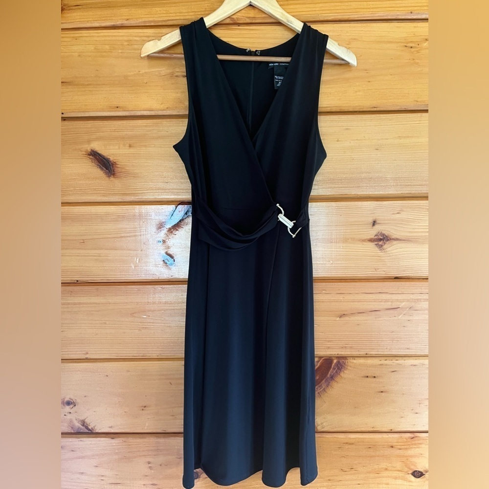 New York & Company Black Stretchy Dress W/ Golden Accent Metal Accessories XS